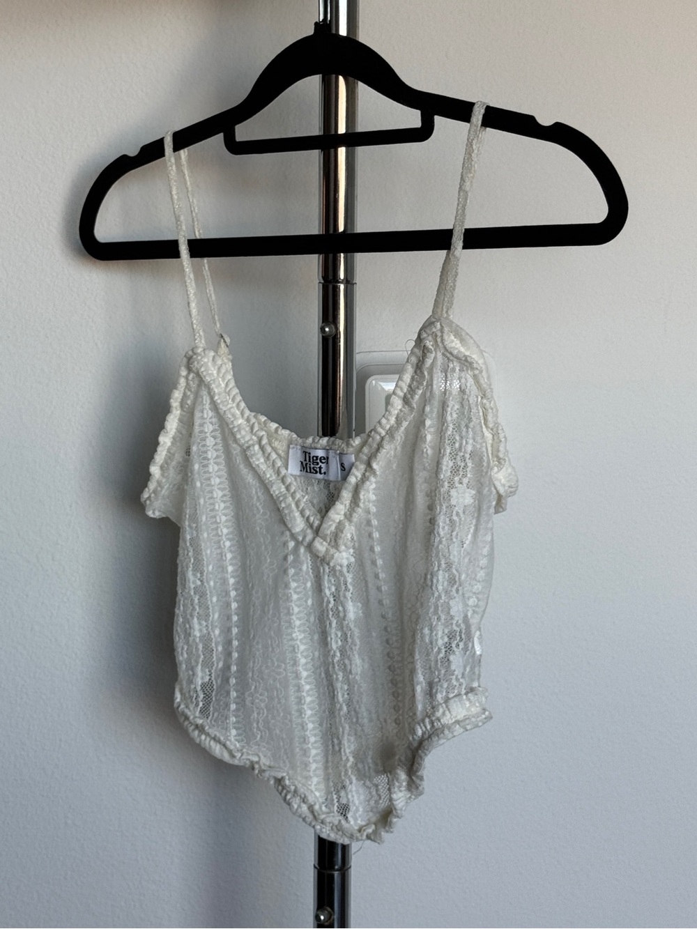 Tiger Mist White Lace V-Neck Tank Bodysuit